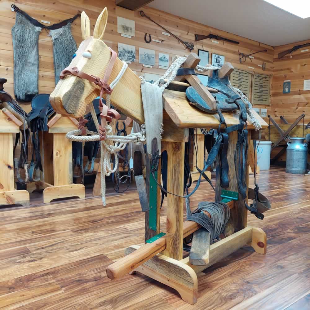 Hulett-Museum-Gallery-37